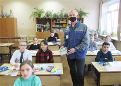 Уроки истории энергетики для школьников провели специалисты филиала "Энергосбыт" РУП "Минскэнерго"